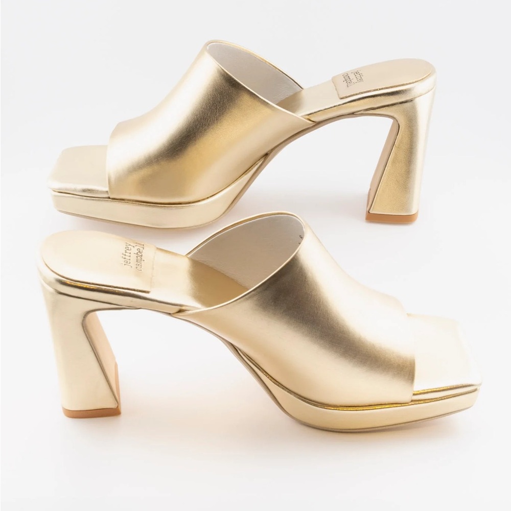 Jeffrey Campbell Caviar Platform Slide- Gold